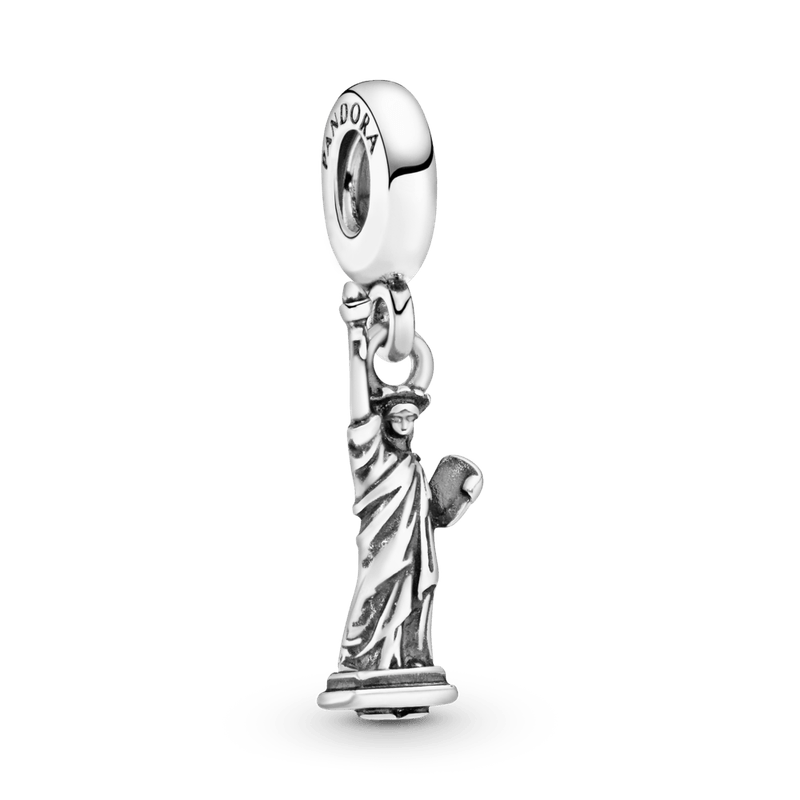 Pingente-em-prata-com-o-design-da-Estatua-da-Liberdade-simbolizando-liberdade-e-democracia--Ideal-para-fas-de-joias-com-significado