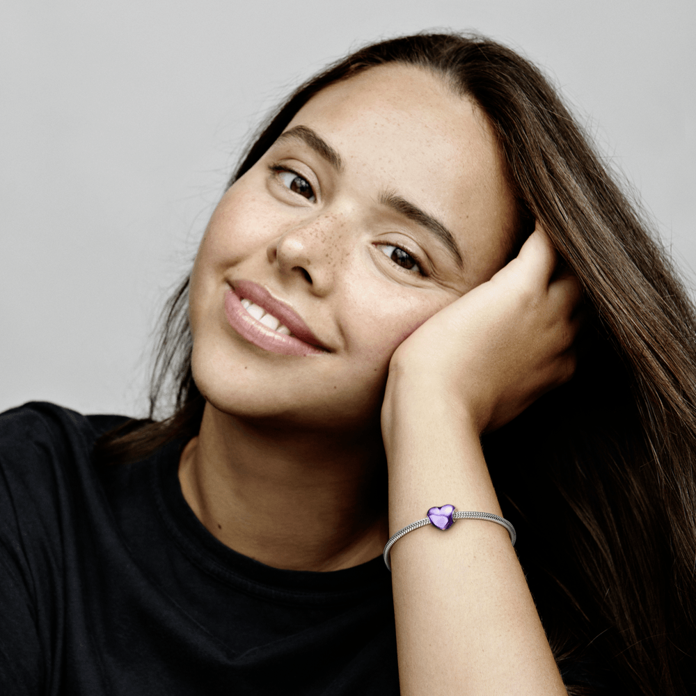 Imagem 4 do produto Charm Coração Roxo Metálico