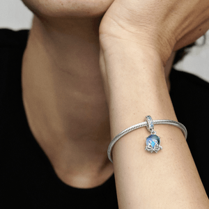 Charm Prata Pendente Polvo em Vidro Murano Azul