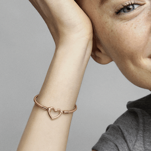 Bracelete Ouro Rosé em Trama e Fecho Porta-Charms Coração