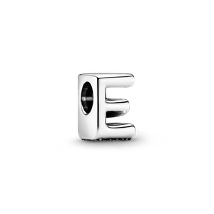 Charm Letra E