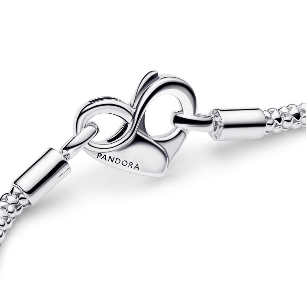 Imagem 4 do produto Bracelete de Prata Corrente Cravejada e Fecho Coração
