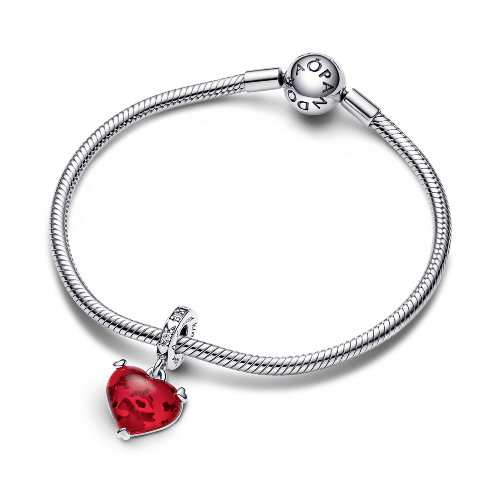 Imagem 4 do produto Charm Prata Pendente Disney Beijo Mickey e Minnie e Coração Vermelho
