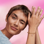 WEB_763035C01_ABC123_MODEL_eCOM_01_RGB.png