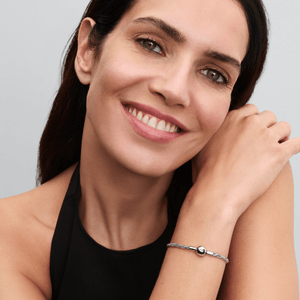 Bracelete Prata Multi Fios Em Trama E Fecho Redondo
