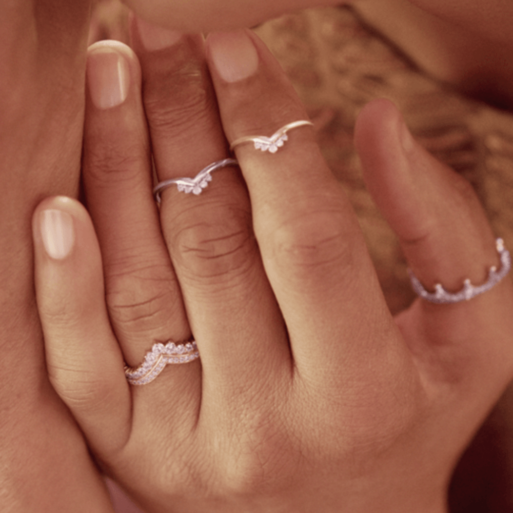 ANEL-COROA-BRILHANTE_SONHO-DE-PRINCESA.png