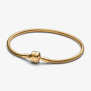 Bracelete De Ouro Em Trama E Fecho Oval
