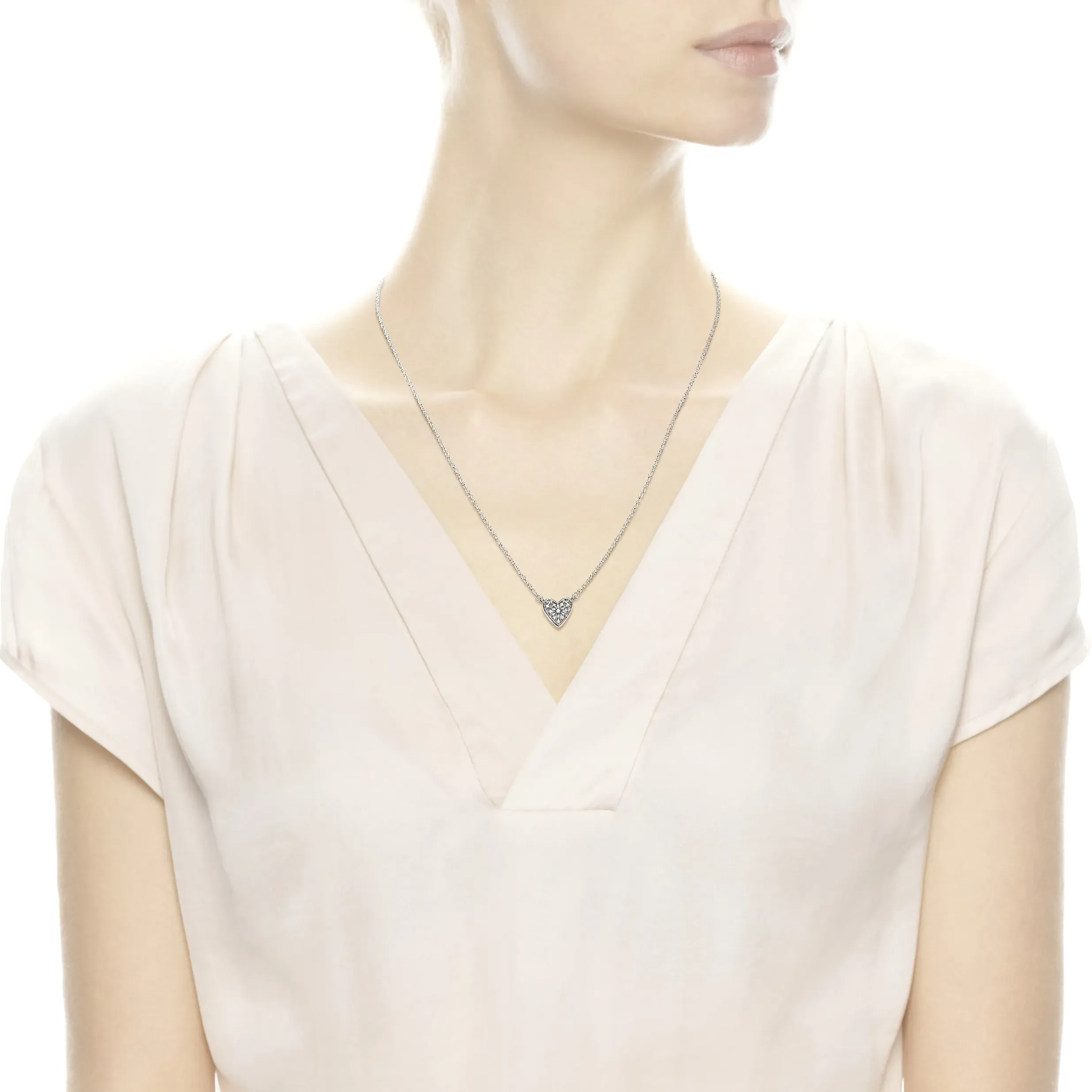 396370CZ_MODEL_eCom_01_RGB.webp