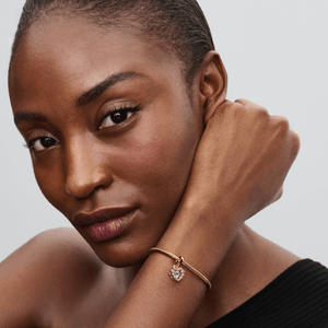 Charm Pendente Coração Duplo Em Dois Tons