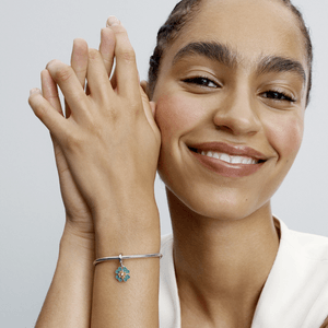 Charm Pendente Trevo De Quatro Folhas Giratório