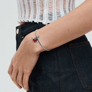 Charm Prata Pendente Coração e Flecha do Cúpido