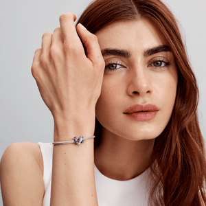 Charm Prata Stranger Things Coração Friends Don't Lie